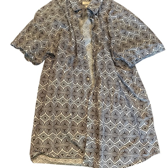 5/$25 Men's Casual Geometric Button-Down Shirt - Black and White - Picture 2 of 5